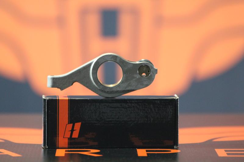 Коромысло клапана 2038824, 3202797, 4373870, 5261329, 4373871, 4373869, 203-8824, 320-2797, 437-3870, 526-1329, 437-3871