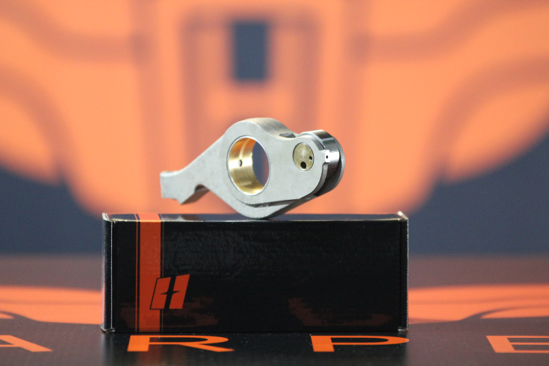 Коромысло клапана 2038824, 3202797, 4373870, 5261329, 4373871, 4373869, 203-8824, 320-2797, 437-3870, 526-1329, 437-3871