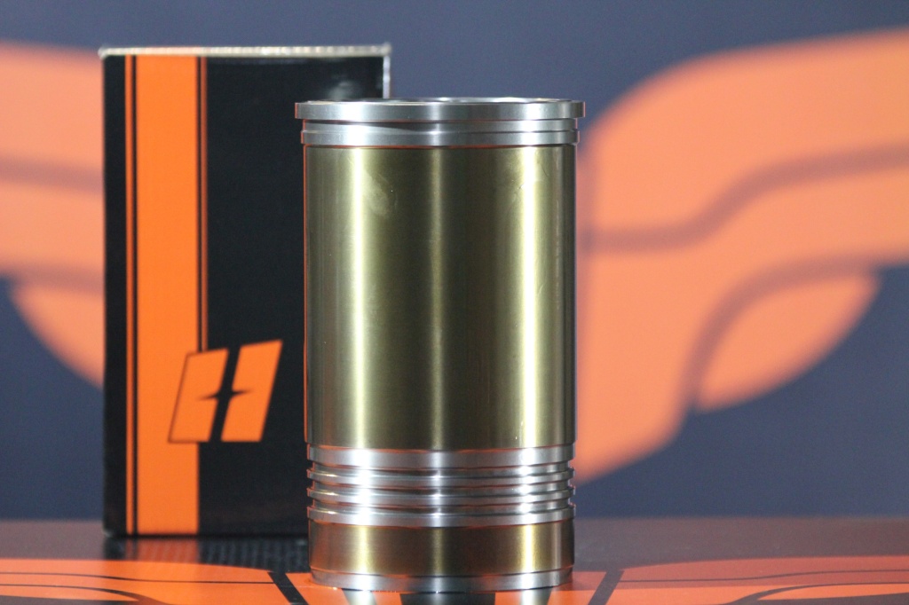 Гильза комплект с уплотнениями C15 1979322, 5863377, 586-3377 197-9322  Jereh Power Tech