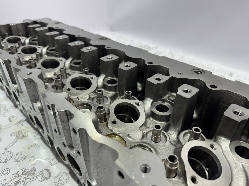 Головка блока (без клапанов) CAT C7 3509550, 4872807, 3144184, 350-9550, 487-2807 314-4184  Henan Ola Marine Diesel Engine Co., Ltd