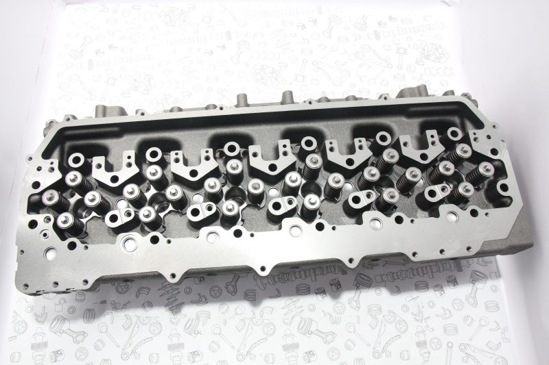 Головка блока цилиндров cat C13, C11 с клапанами 3050617, 2240878, 224-0878, 2408271, 240-8271, 2496672, 249-6672, 2574095, 257-4095