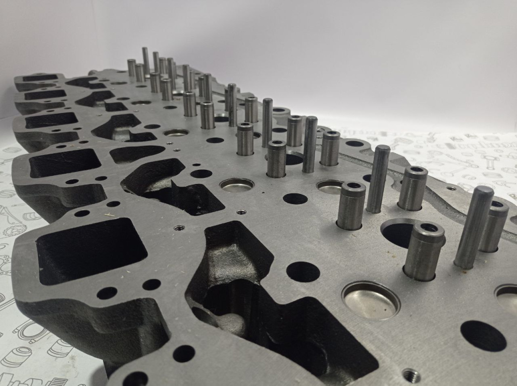 Головка блока (без клапанов) CAT 3406 3168358, 316-8358, 1W1506, 1W-1506, 4W5170, 4W-5170, 7N1300, 7N-1300, 7W0006, 7W-0006 9Y3777, 9Y-3777, 1105099, 110-5099, 2141667, 214-1667, 10R9383, 20R5712, 10R-9383, 20R-5712 110-5096  Henan Ola Marine Diesel Engine Co., Ltd