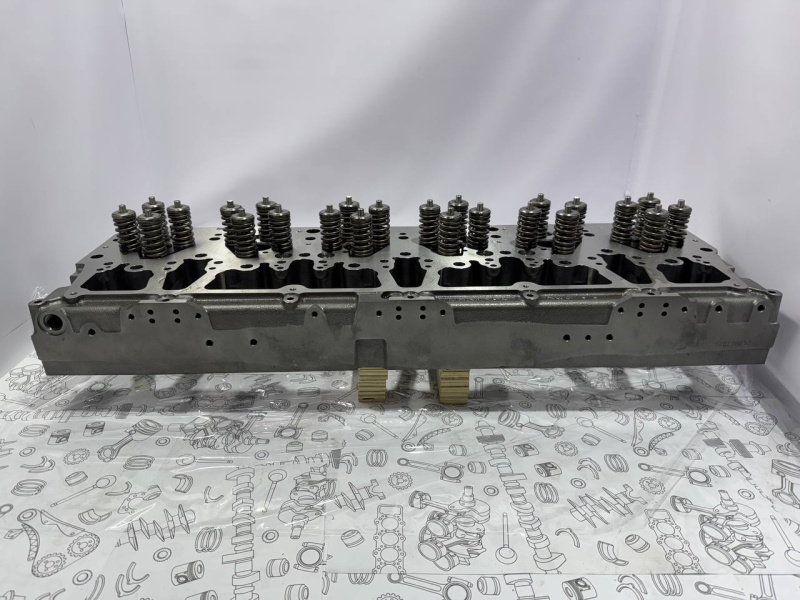 Головка блока цилиндров cat C10, C12 с клапанами 1482144, 1300911,130-0911, 1165369, 116-5369, 1337052, 133-7052, 2166951, 216-6951